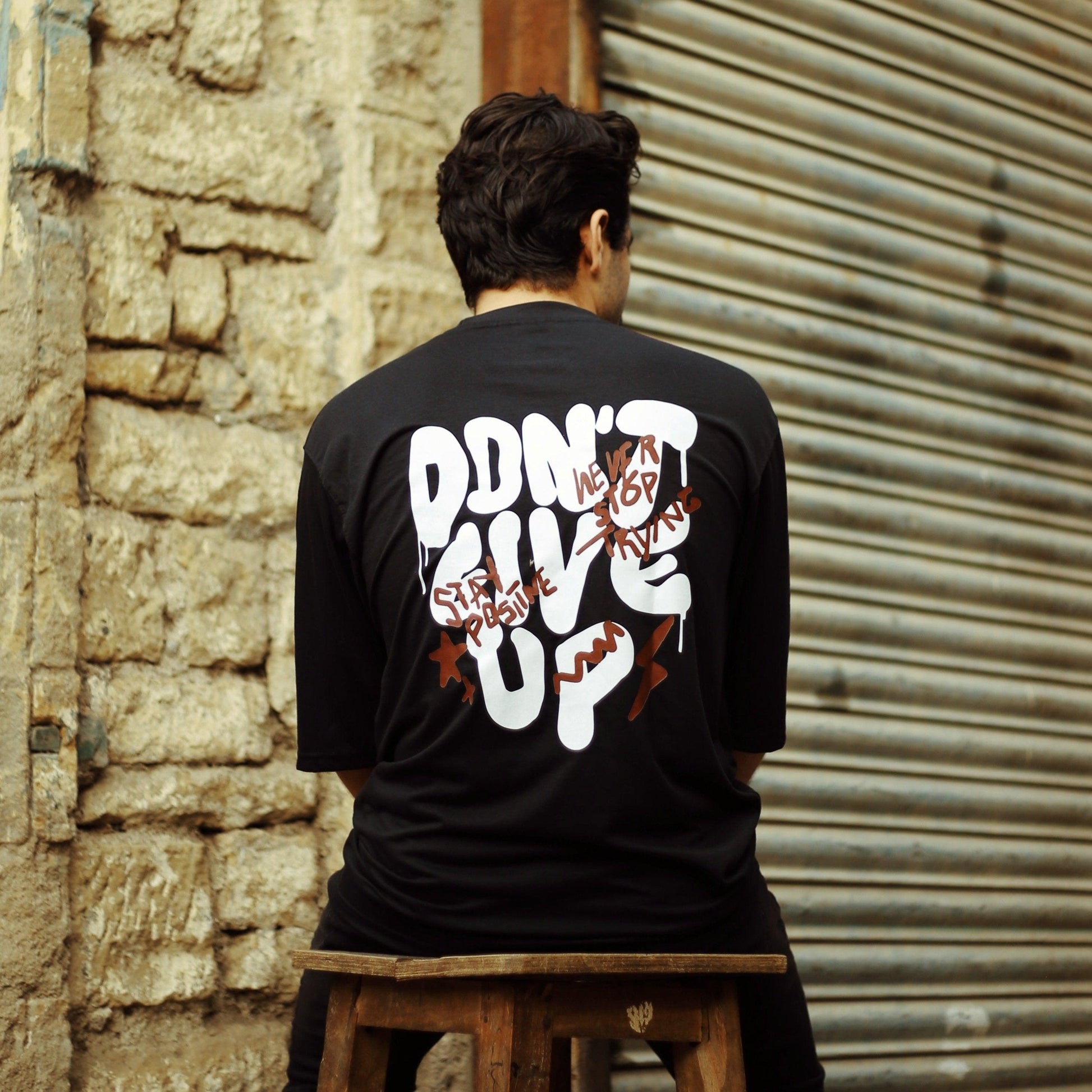 DONT GIVE UP | Black - Oversized - Maverick Menswear